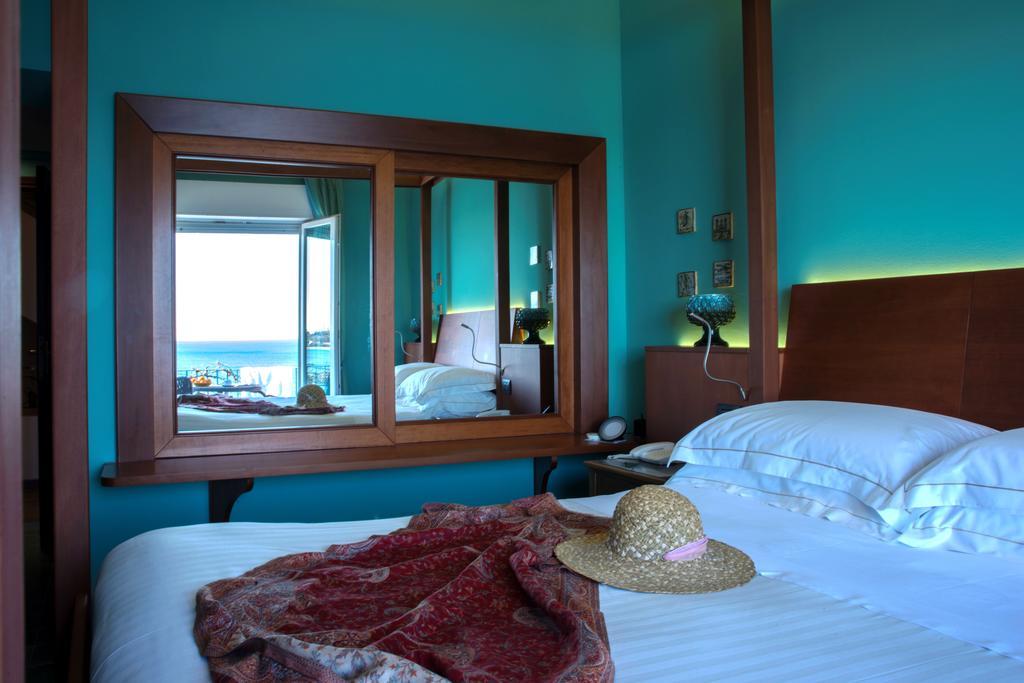 Hotel Palladio Джардини Наксос Екстериор снимка