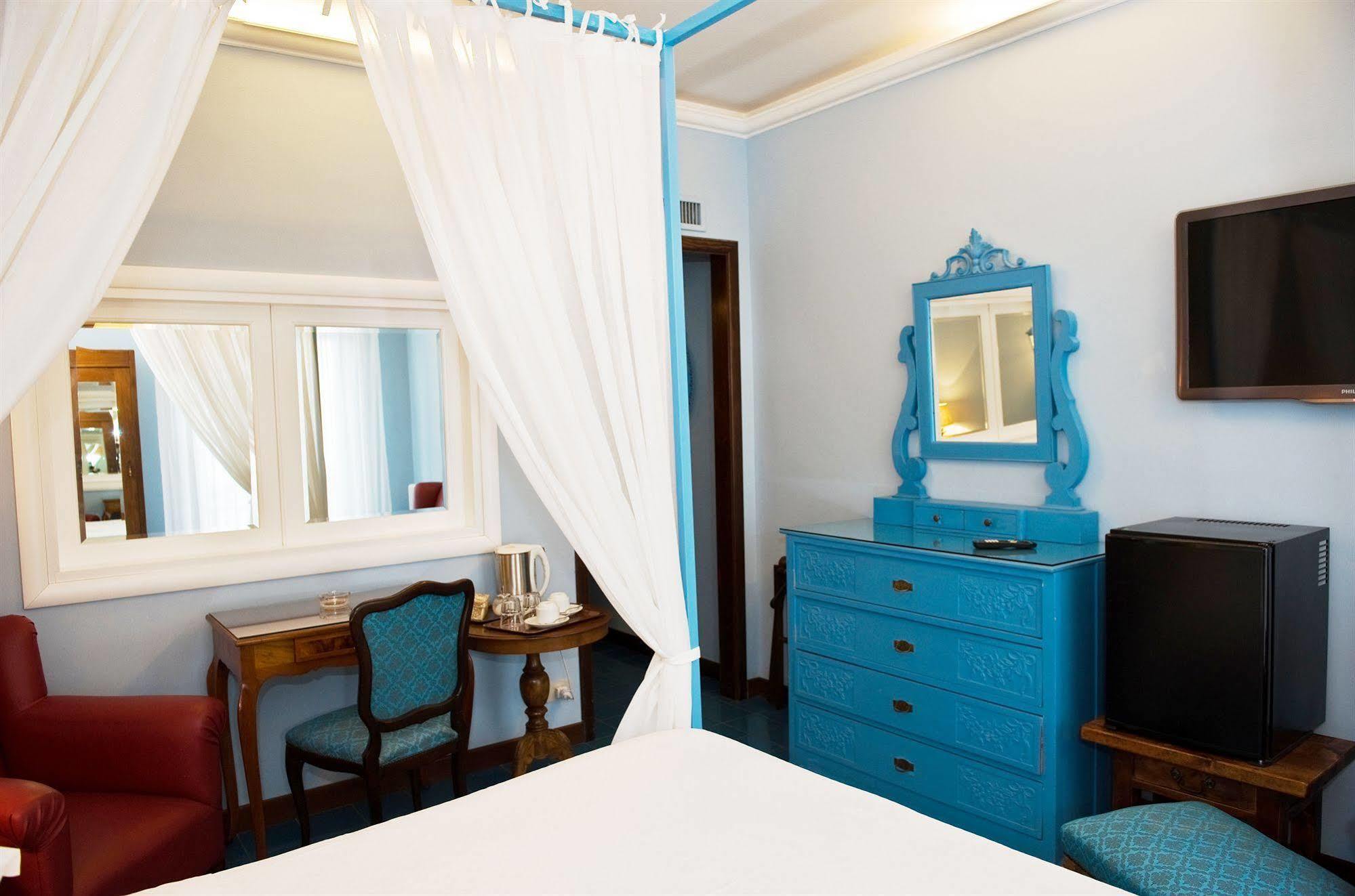 Hotel Palladio Джардини Наксос Екстериор снимка